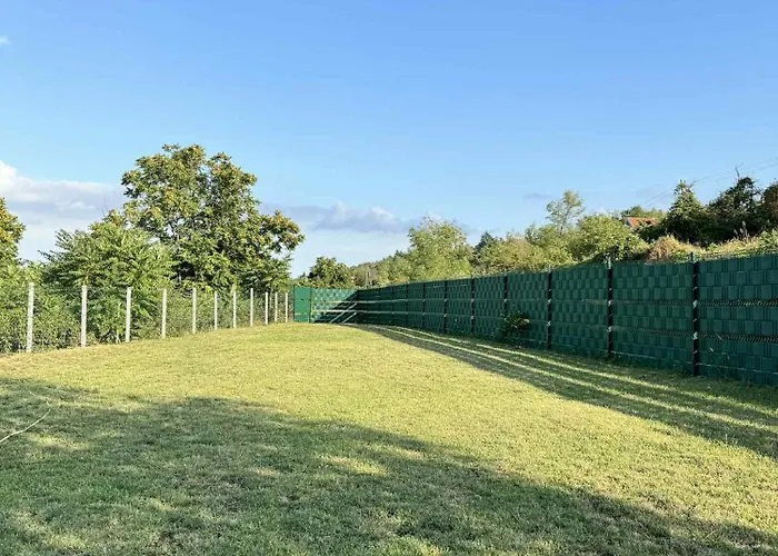 3a Vikendica Slankamen *